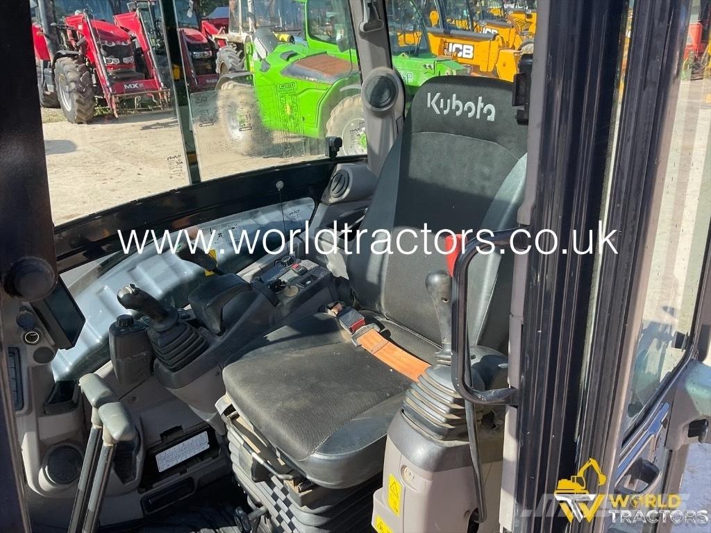 Kubota U 50-5 حفارات وسط 7 طن - 12 طن