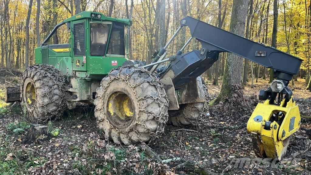 John Deere 648L-II ساحبات الأشجار