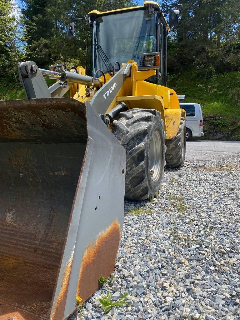 Volvo L 35 B Pro لوادر بعجل