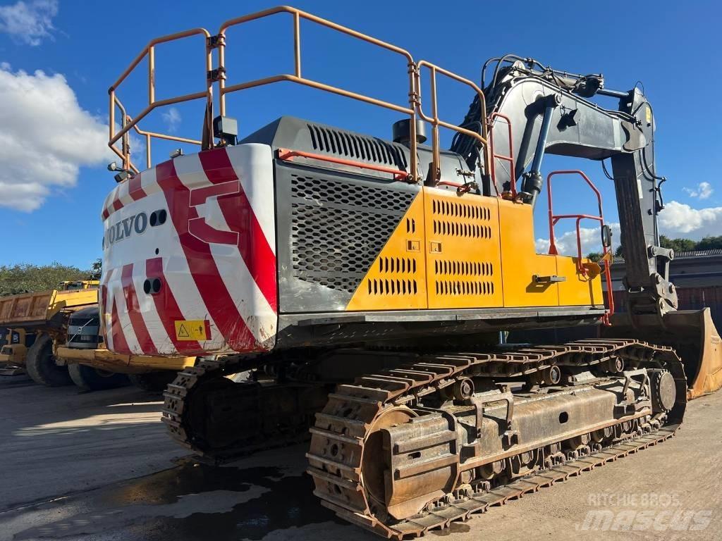 Volvo EC 750 E حفارات زحافة