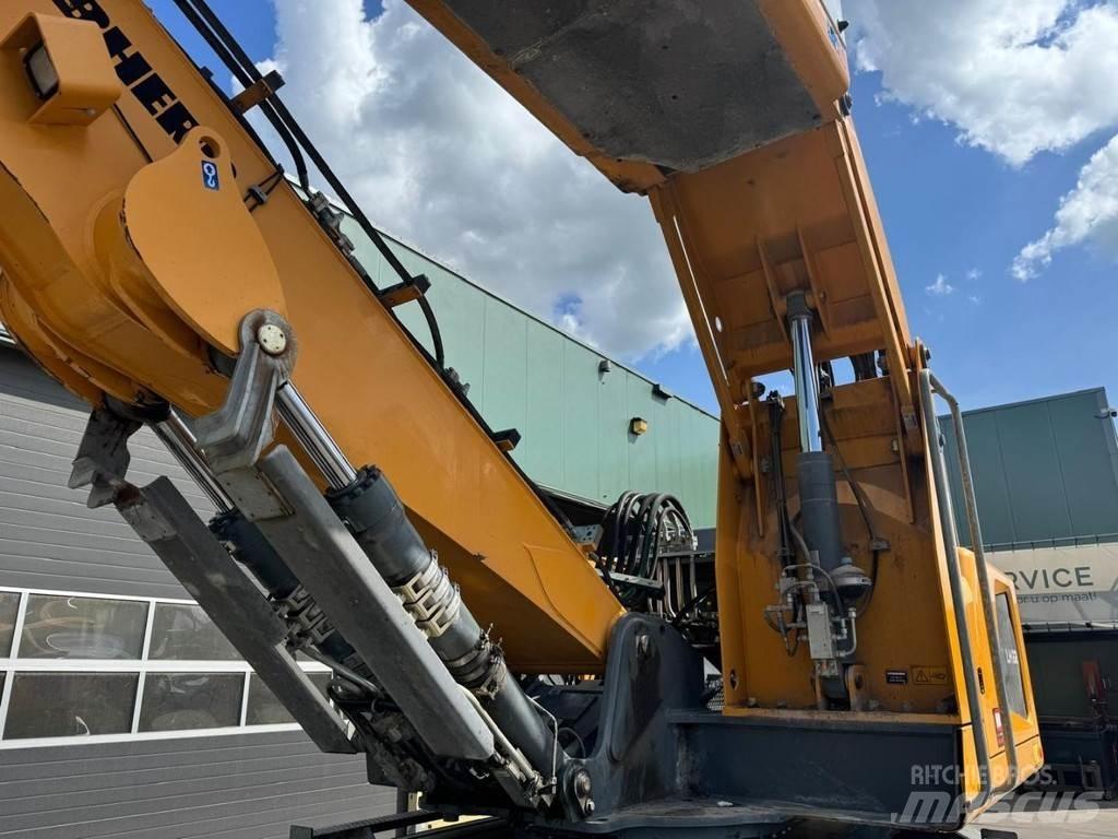 Liebherr LH 22 M مناولات المخلفات / مناولات صناعية