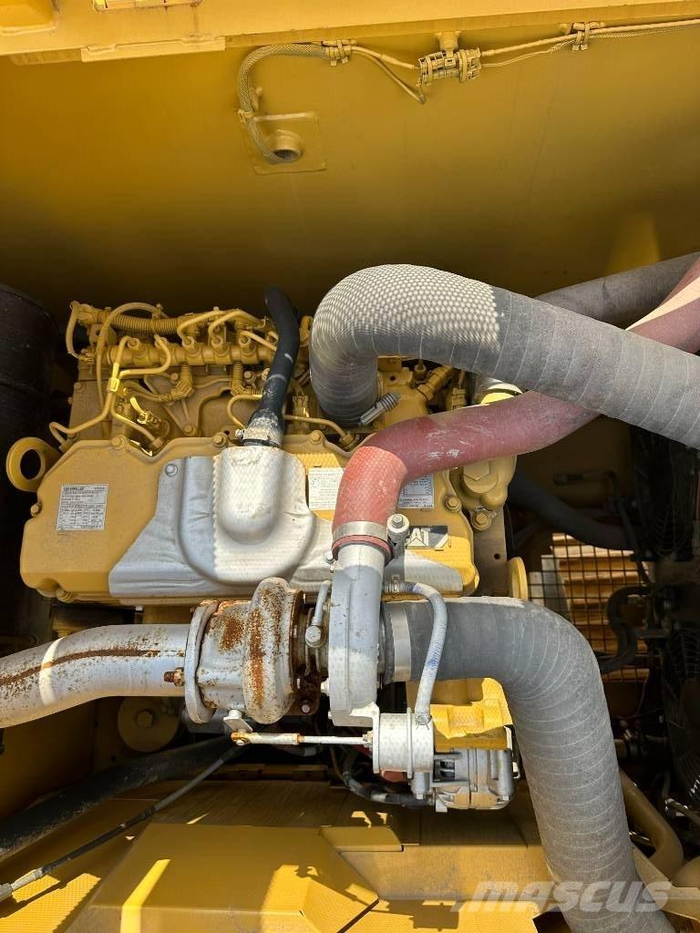 CAT CAT320GC حفارات وسط 7 طن - 12 طن