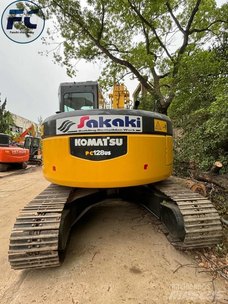 Komatsu PC128 US حفارات زحافة