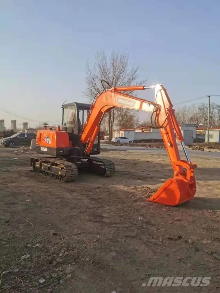 Doosan DH55 حفارات صغيرة أقل من 7 طن (حفارات صغيرة)