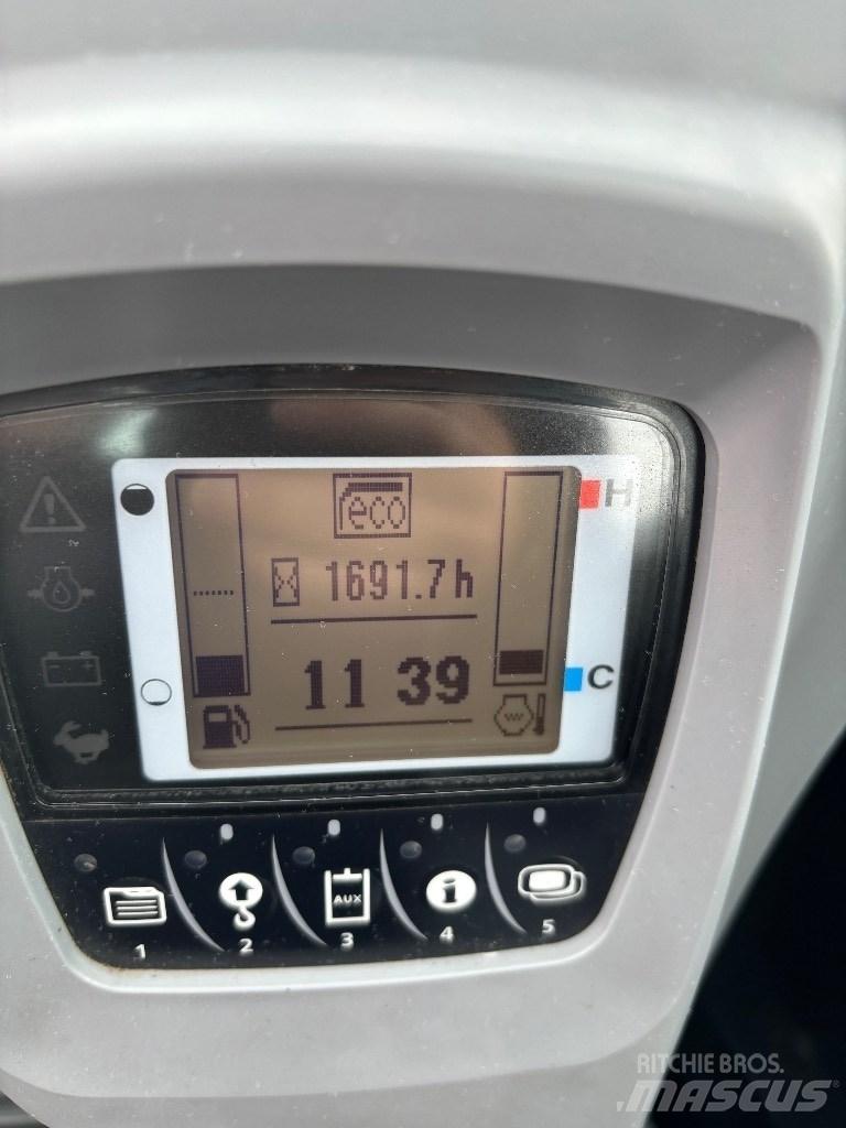 Kubota KX 042-4 حفارات صغيرة أقل من 7 طن (حفارات صغيرة)