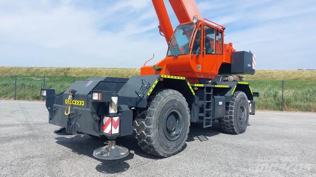 Terex A600 رافعات الطرق الوعرة