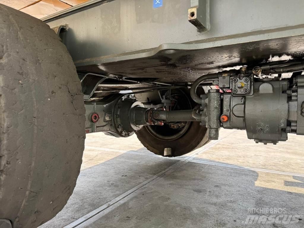 Liebherr A 924 B مناولات المخلفات / مناولات صناعية