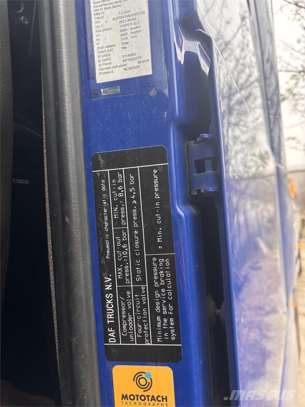 DAF XF 105.460 وحدات الجر