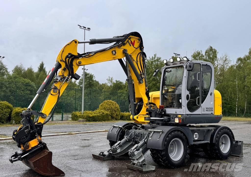 Wacker Neuson EW 100 حفارات بعجل