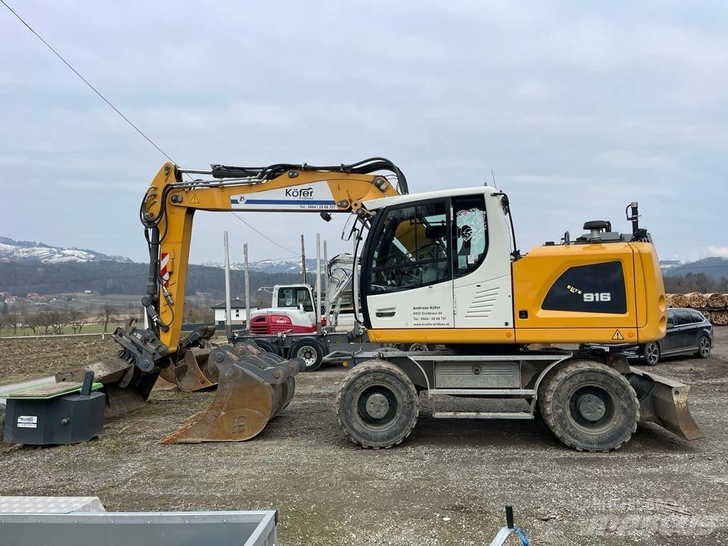 Liebherr A 916 حفارات بعجل