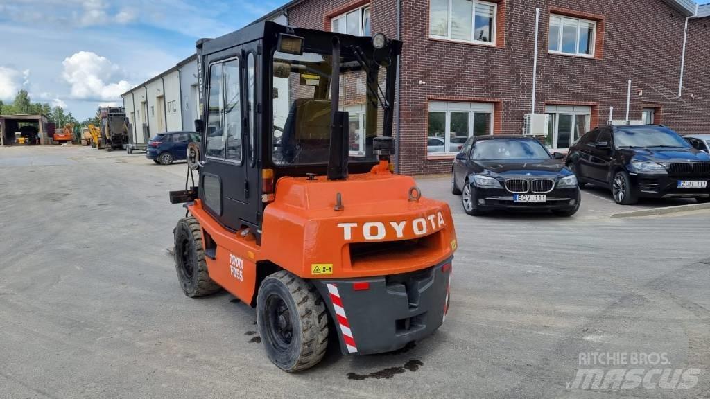 Toyota FD 55 شاحنات الديزل