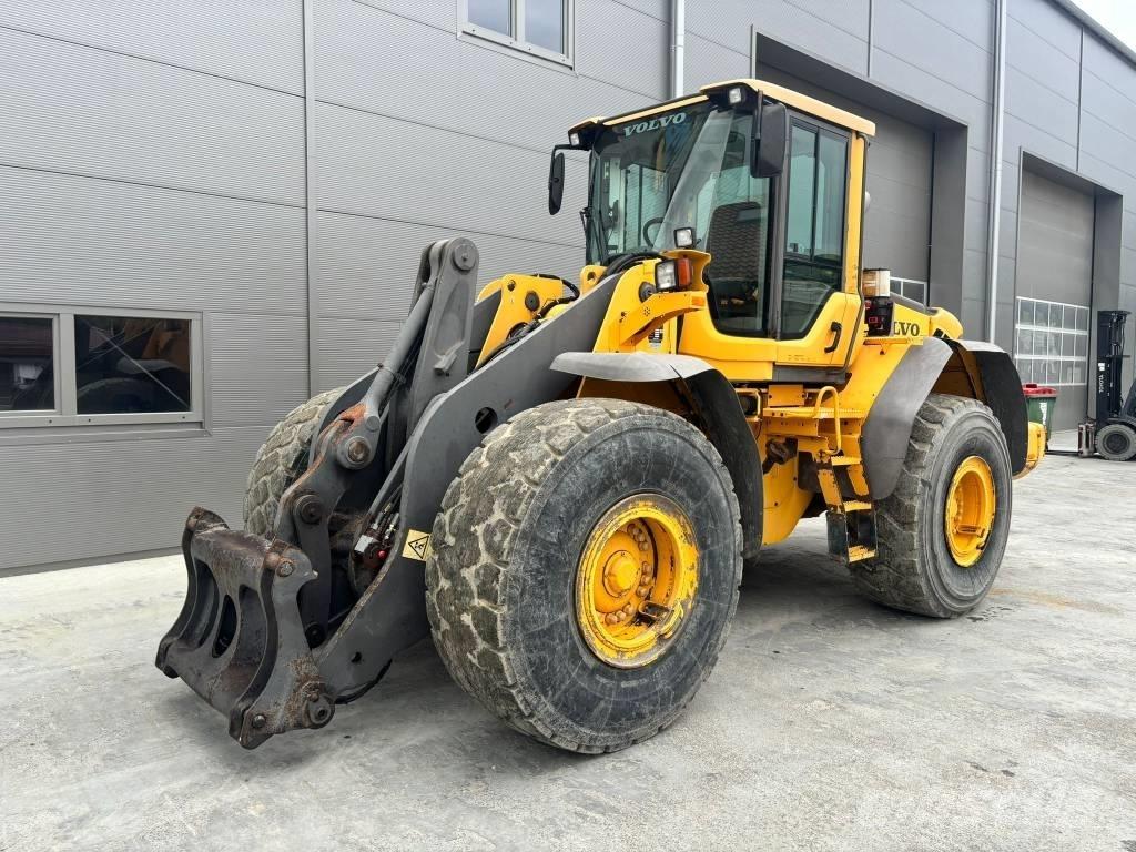 Volvo L 110 F لوادر بعجل