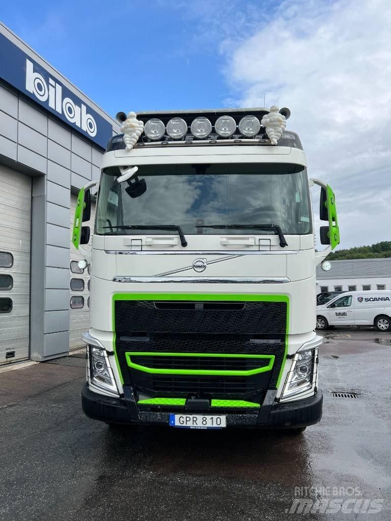 Volvo FH 8*4 شاحنات قلابة