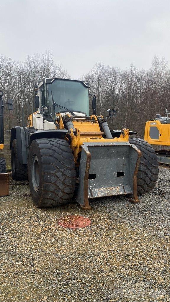 Liebherr L 580 LG لوادر بعجل