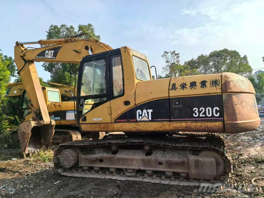 CAT 320C حفارات وسط 7 طن - 12 طن