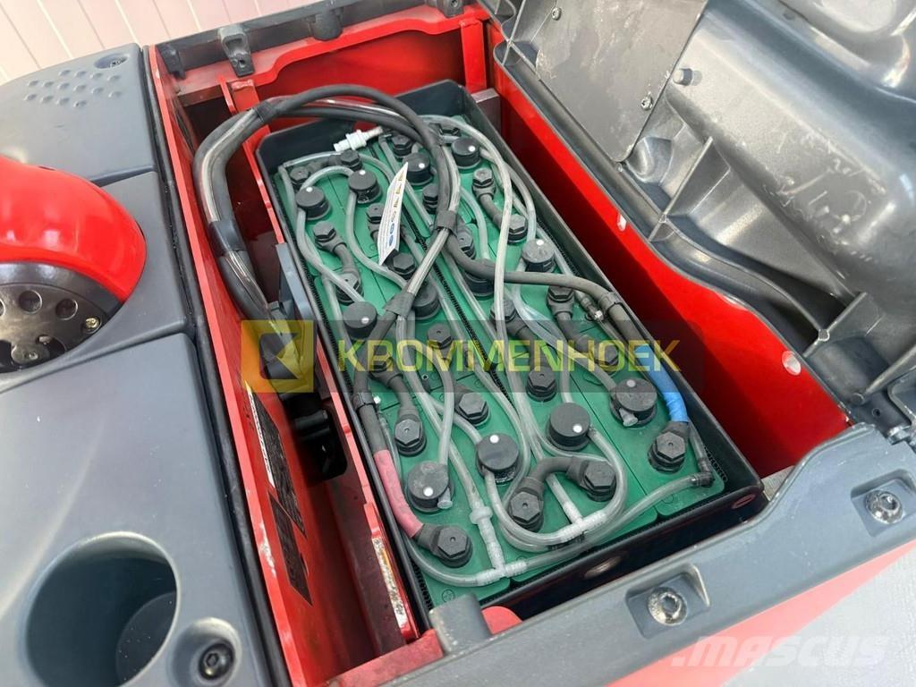 Linde T 30 معدات الرفع منخفض المستوى