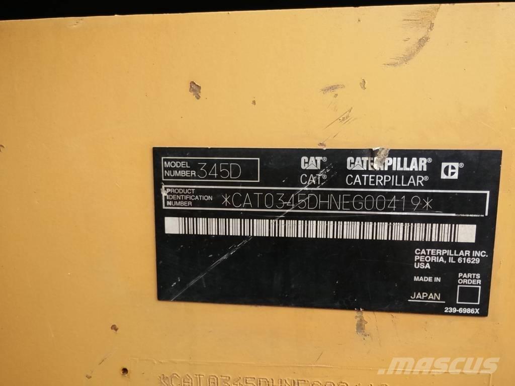 CAT 345 D L حفارات زحافة