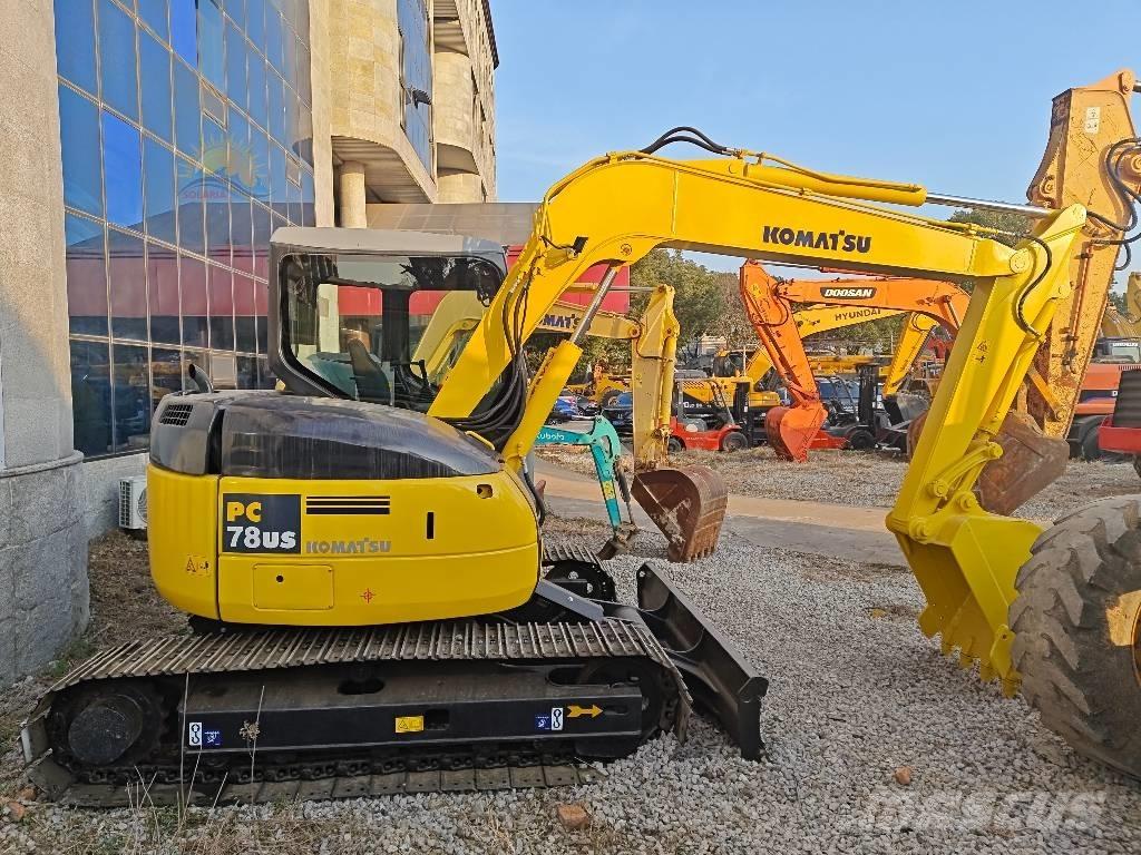 Komatsu PC78US-8 حفارات وسط 7 طن - 12 طن