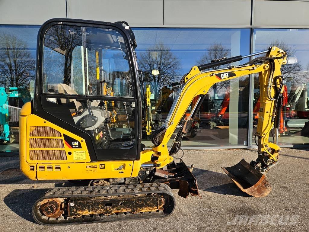 CAT 301.7 D حفارات صغيرة أقل من 7 طن (حفارات صغيرة)