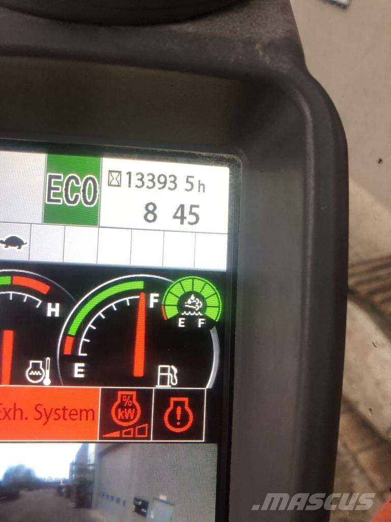 Hitachi ZX350LC-6 حفارات زحافة