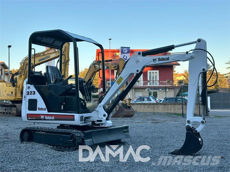 Bobcat 323 حفارات صغيرة أقل من 7 طن (حفارات صغيرة)