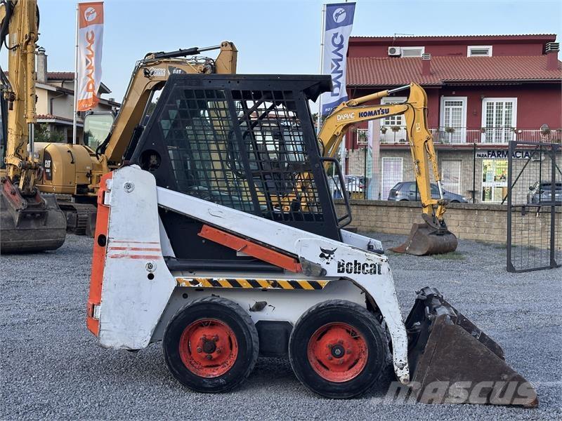 Bobcat 543 لوادر انزلاقية التوجيه