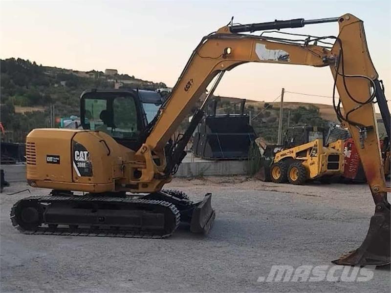 CAT 308E2CR حفارات زحافة
