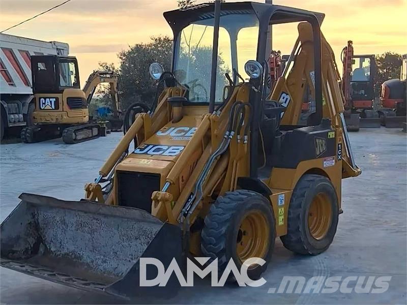 JCB 1CX لوادر ذات جرافات عكسية