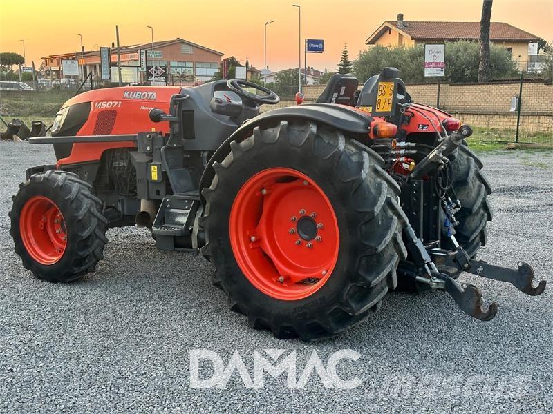 Kubota M5071 الجرارات