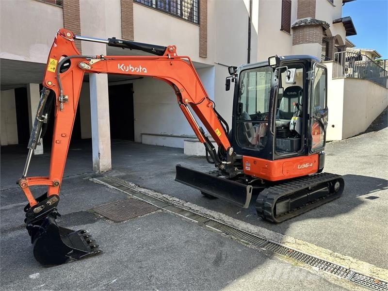 Kubota U36-4 حفارات صغيرة أقل من 7 طن (حفارات صغيرة)