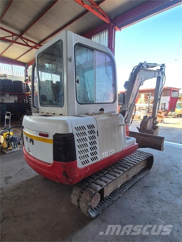 Takeuchi TB135 حفارات صغيرة أقل من 7 طن (حفارات صغيرة)