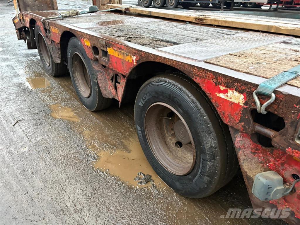 Faymonville 3aks نصف مقطورة مسطحة منخفضة