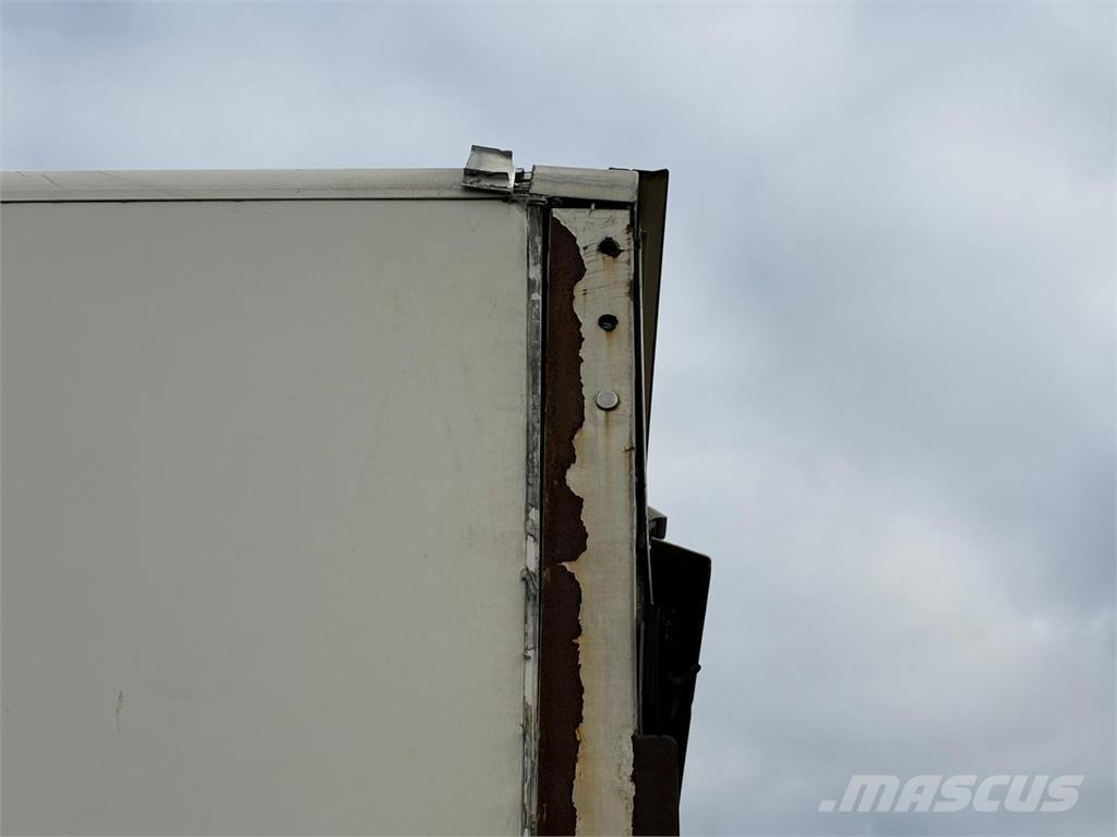 Kel-Berg 2aks المقطورات المدن