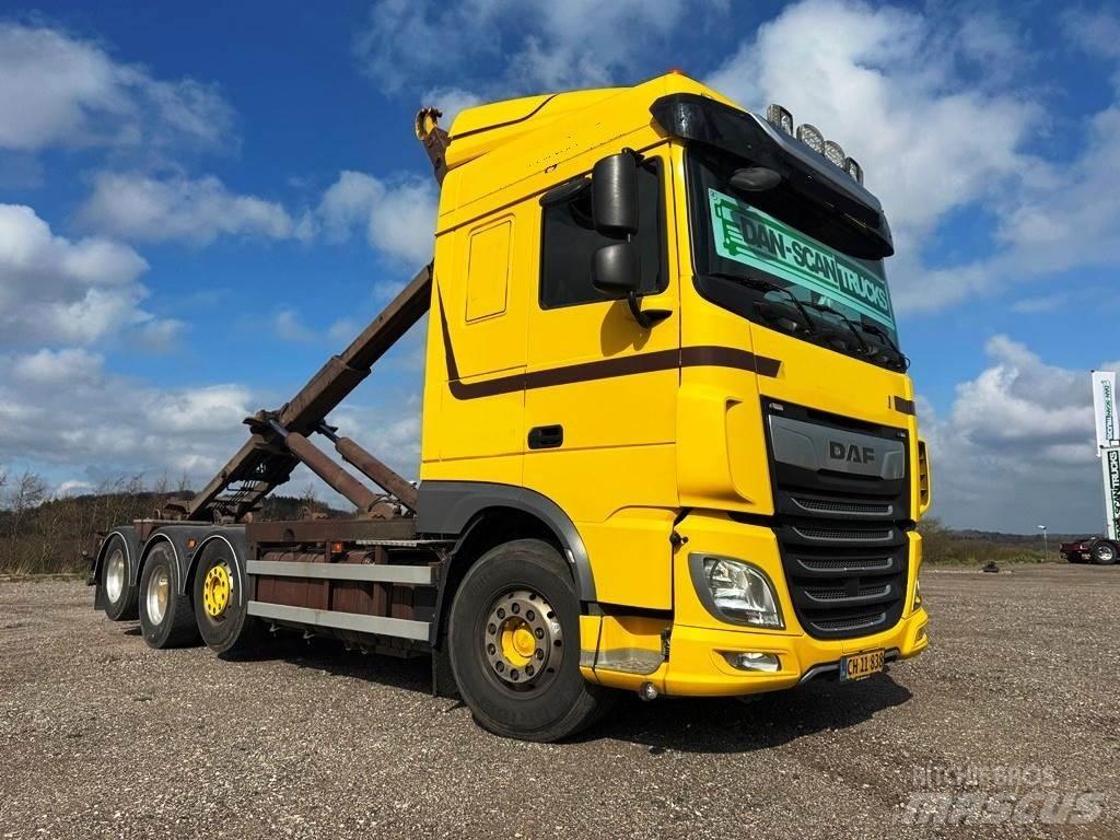 DAF XF 530 8x2-*4 شاحنات الرافعات الخطافية
