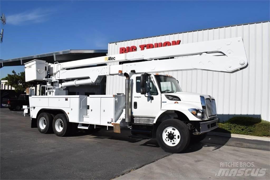 Altec A77T المنصات الهوائية المثبتة على شاحنة