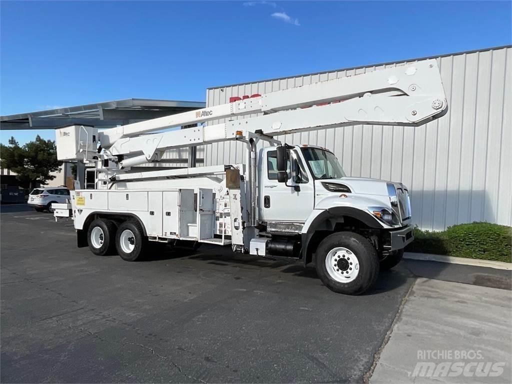 Altec A77TE93 المنصات الهوائية المثبتة على شاحنة