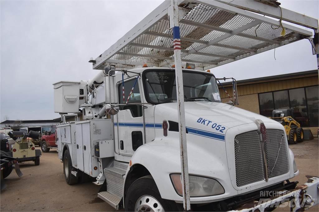 Altec AA755 المنصات الهوائية المثبتة على شاحنة