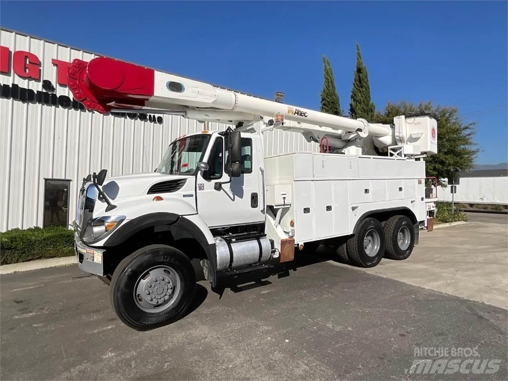 Altec AM55 المنصات الهوائية المثبتة على شاحنة