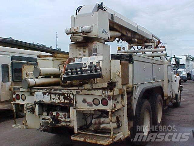 Altec D1000BR شاحنات المعدات  المحمولة لحفر الآبار