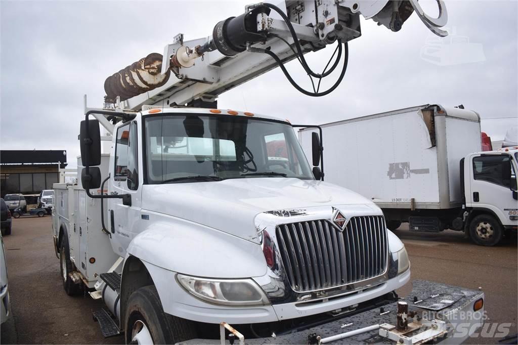 Altec D2045TR شاحنات المعدات  المحمولة لحفر الآبار