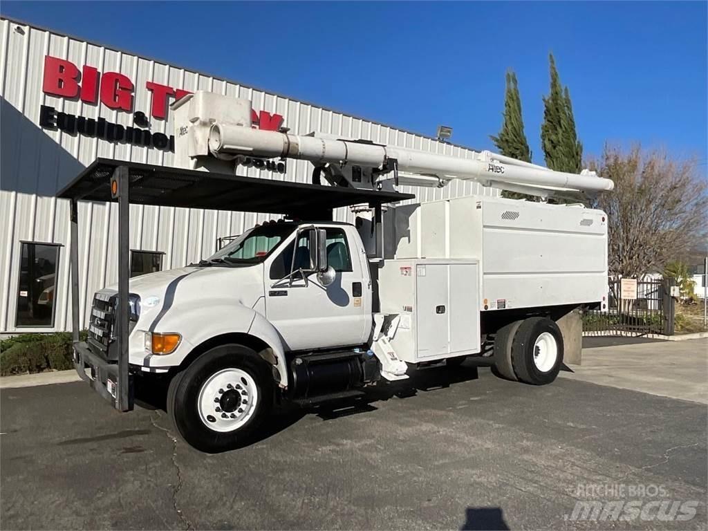 Altec LR756 FM المنصات الهوائية المثبتة على شاحنة