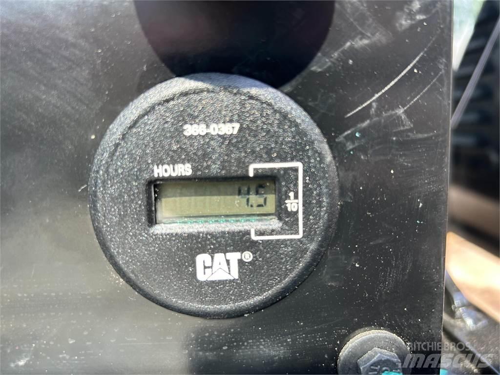 CAT 305.5 حفارات صغيرة أقل من 7 طن (حفارات صغيرة)