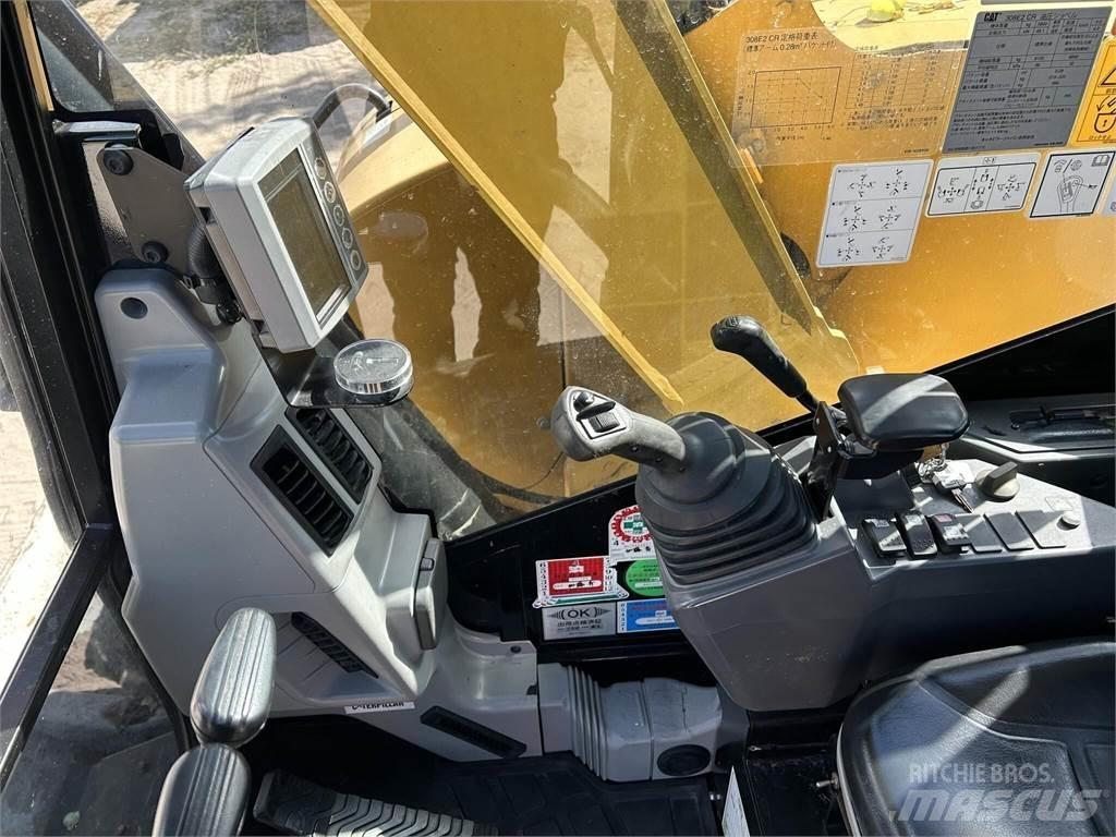 CAT 308E2 CR حفارات زحافة