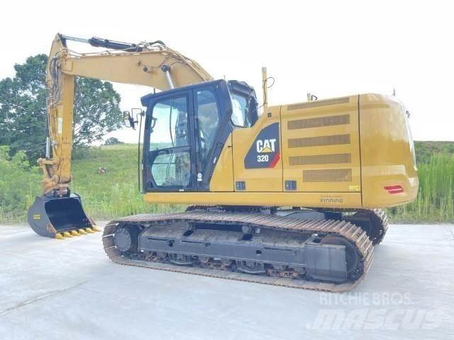 CAT 320 حفارات زحافة