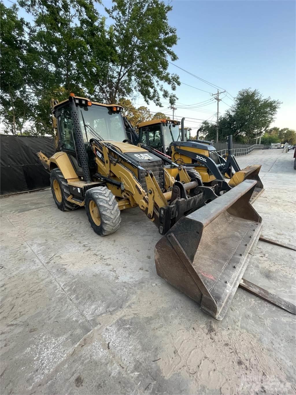 CAT 420F2 IT لوادر ذات جرافات عكسية