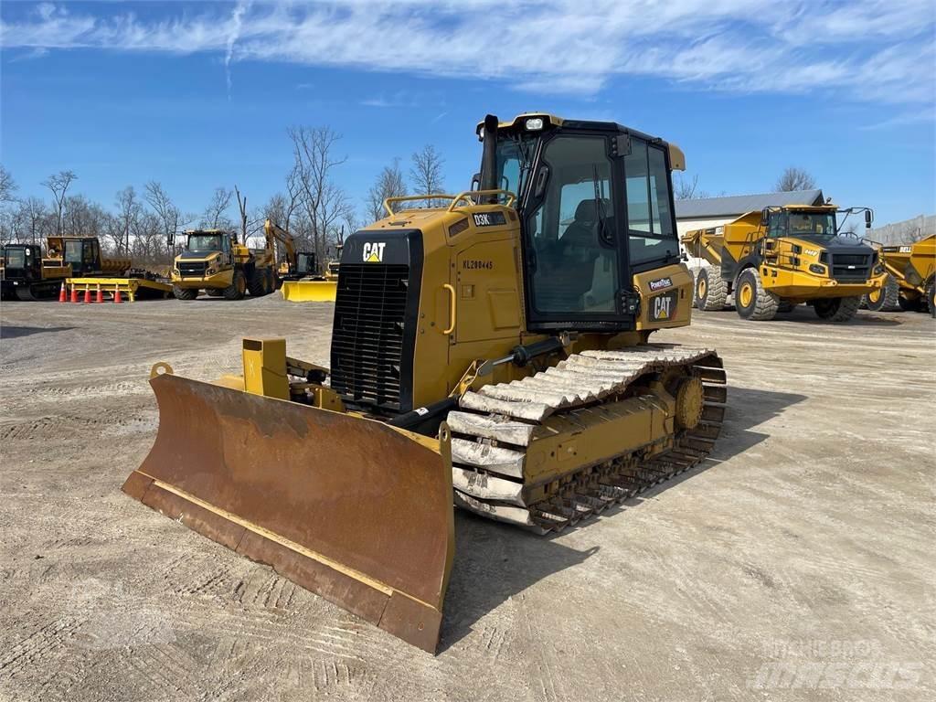 CAT D3K2 LGP بلدوزرات مجنزرة