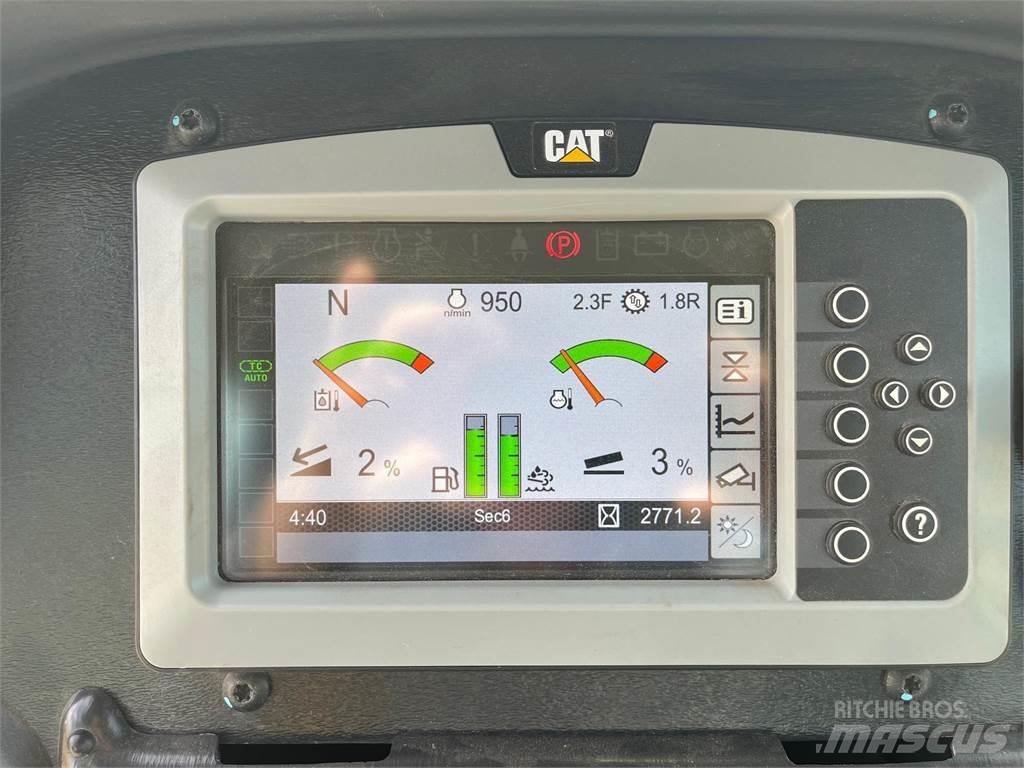 CAT D3K2 LGP بلدوزرات مجنزرة