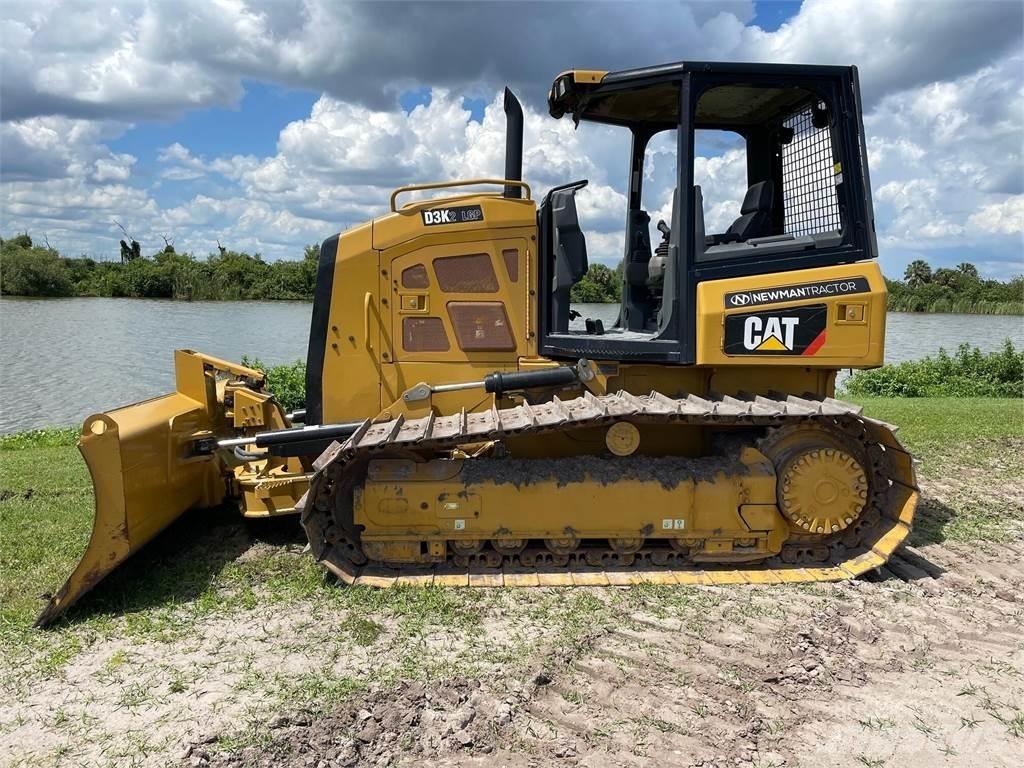 CAT D3K2 LGP بلدوزرات مجنزرة