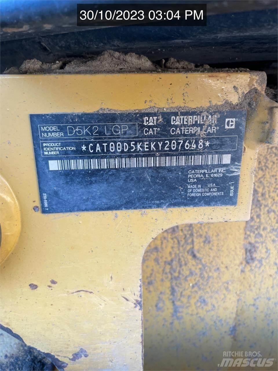 CAT D5K2 LGP بلدوزرات مجنزرة