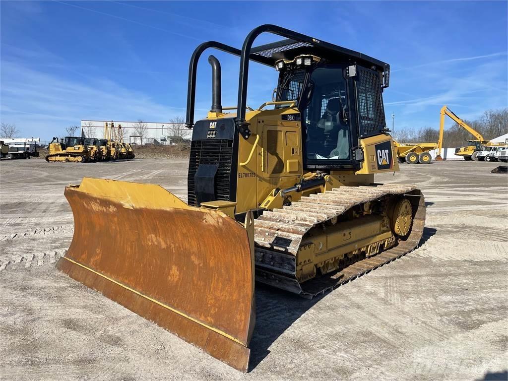 CAT D6K2 LGP بلدوزرات مجنزرة
